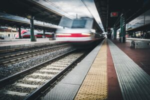 Share a Numpy Array Between Processes